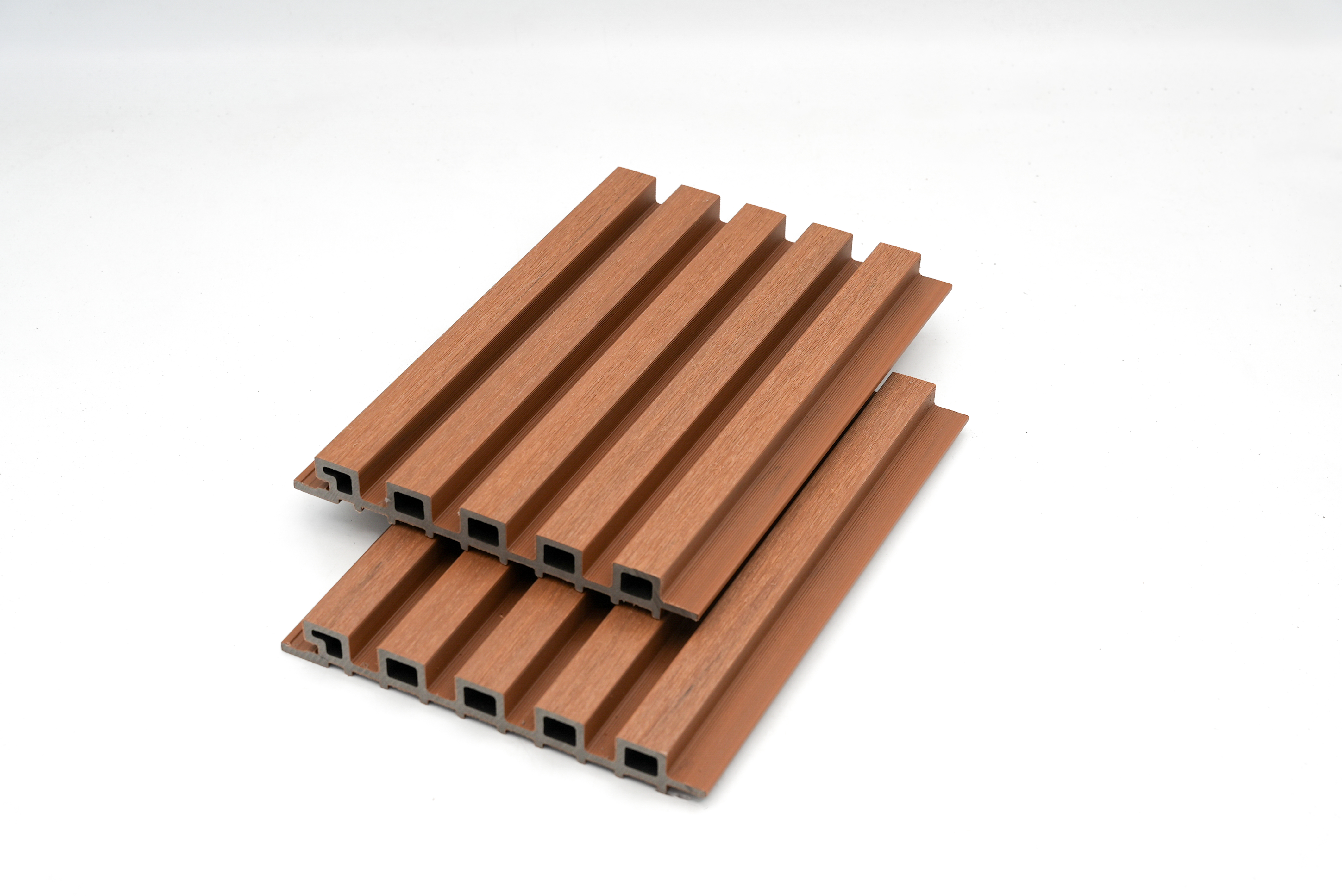 218*25.5mm wpc tampado co-extrusão composto material de construção painel de parede oca revestimento de parede para villa casa com 5 furos 